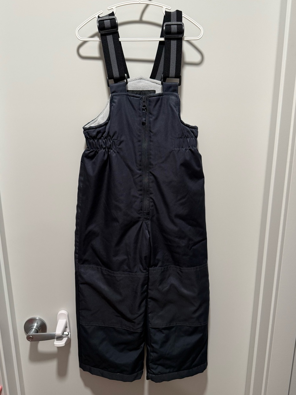 2/$15🥳Kids Black Insulated Snow Bibs 5T
